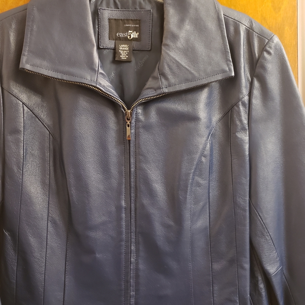 Blue east 5th. Womens size large. Leather j Beautiful condition. Only worn twice